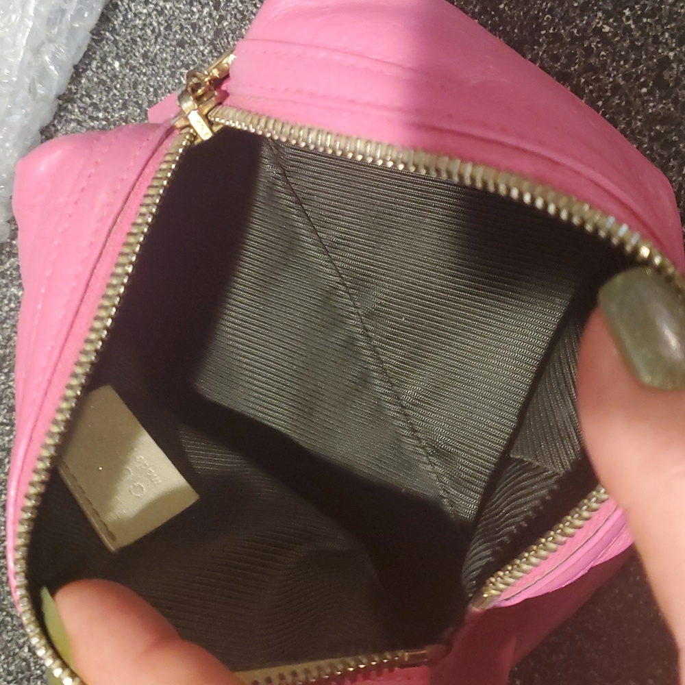 Gucci Momogram Bag Pouch - Picture 12 of 15